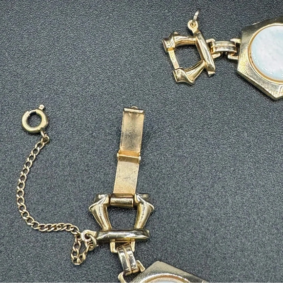 Mother of Pearl Gold Tone Hexagonal Art Deco Bracelet with Safety - Picture 10 of 14